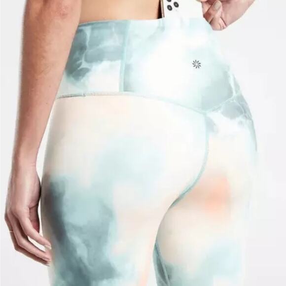 NWT Athleta Elation printed 7/8 tights leggings in Marine Minimalistic Grey - Picture 2 of 13